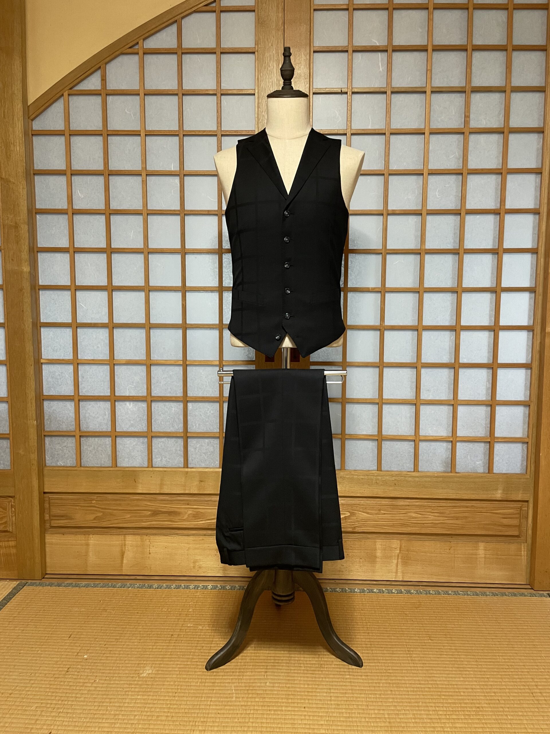 男性用オーダースラックス＆ベストお仕立て【Darrow Dale